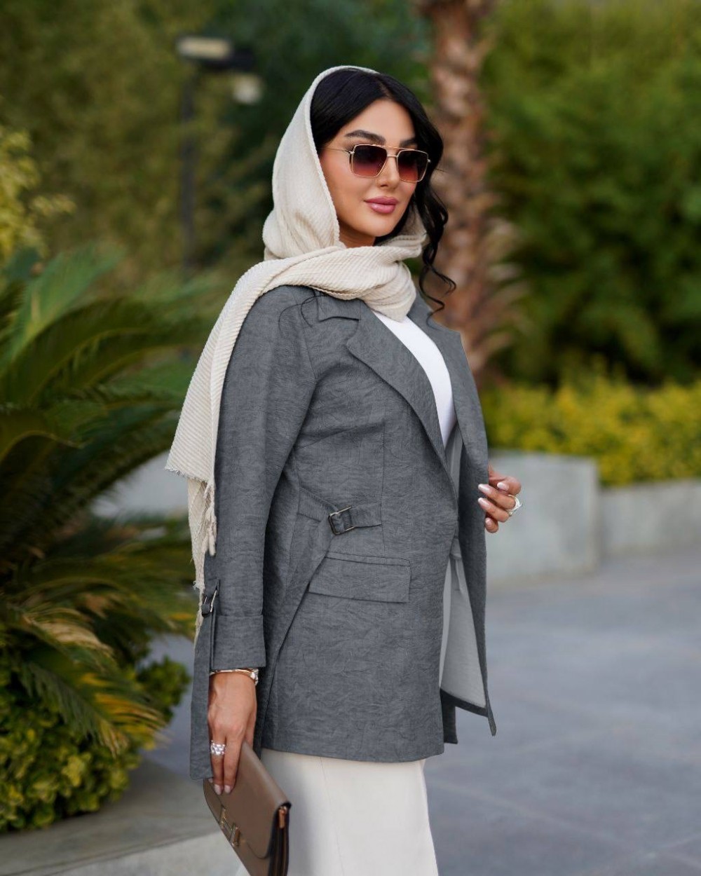 مانتو زنانه سگکی کد 21245 (ضمانت اصالت)