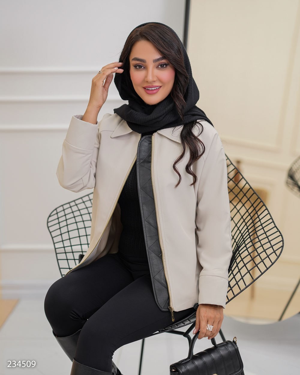 بامبر جکت سانتانا زنانه مدل الوان کد 2345 (ضمانت اصالت)