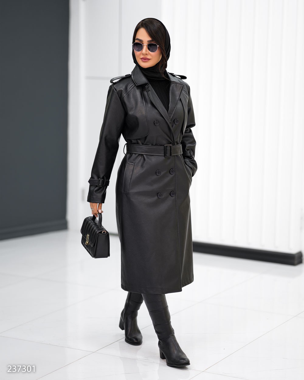 پالتو چرم جلو ژیله دار زنانه مدل شبرنگ کد 2373 (ضمانت اصالت)