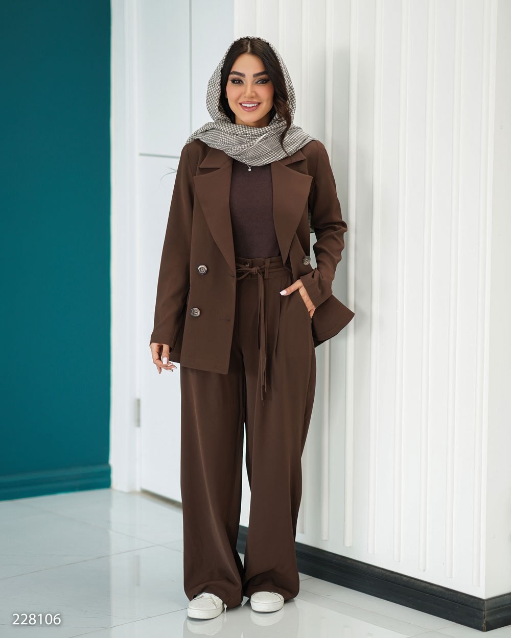 کت و شلوار کرپ زنانه مدل رامونا کد 2281 (ضمانت اصالت)