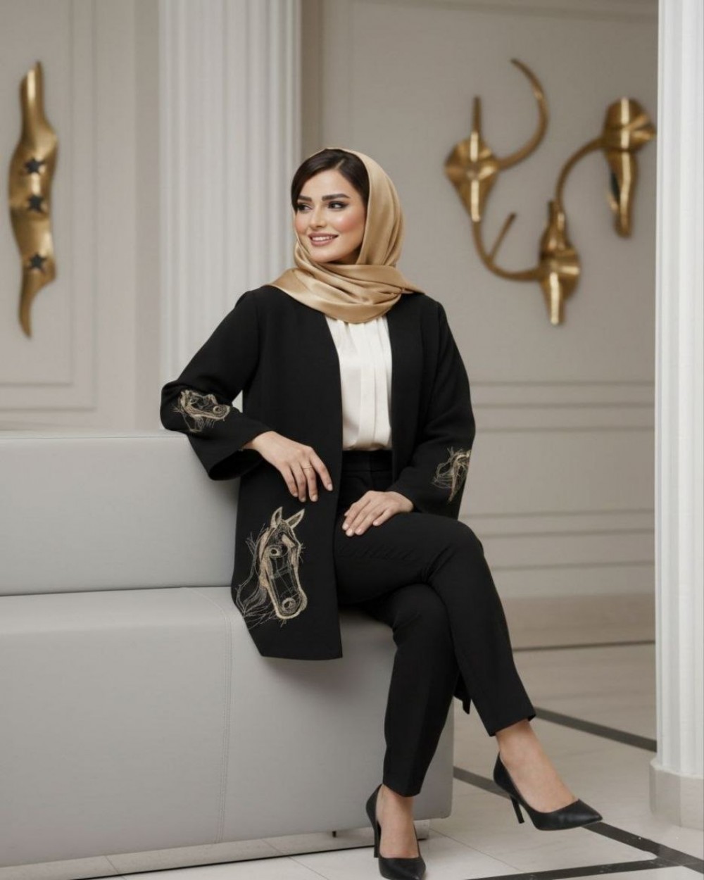 مانتو گلدوزی شده زنانه مدل ایلیا کد 1001 (ضمانت اصالت)