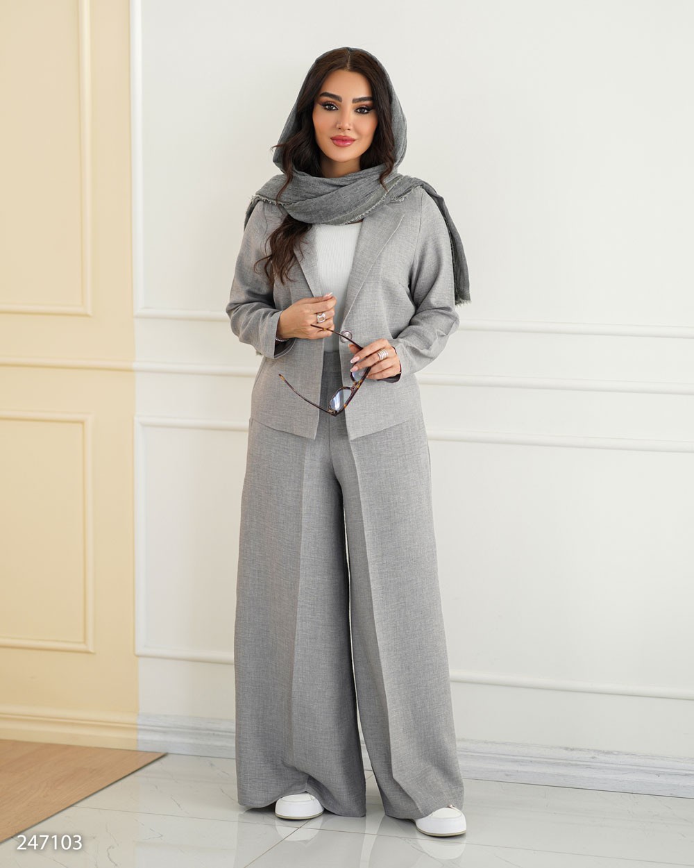 کراپ کت و شلوار زنانه مدل میلکان کد 2471 (ضمانت اصالت)