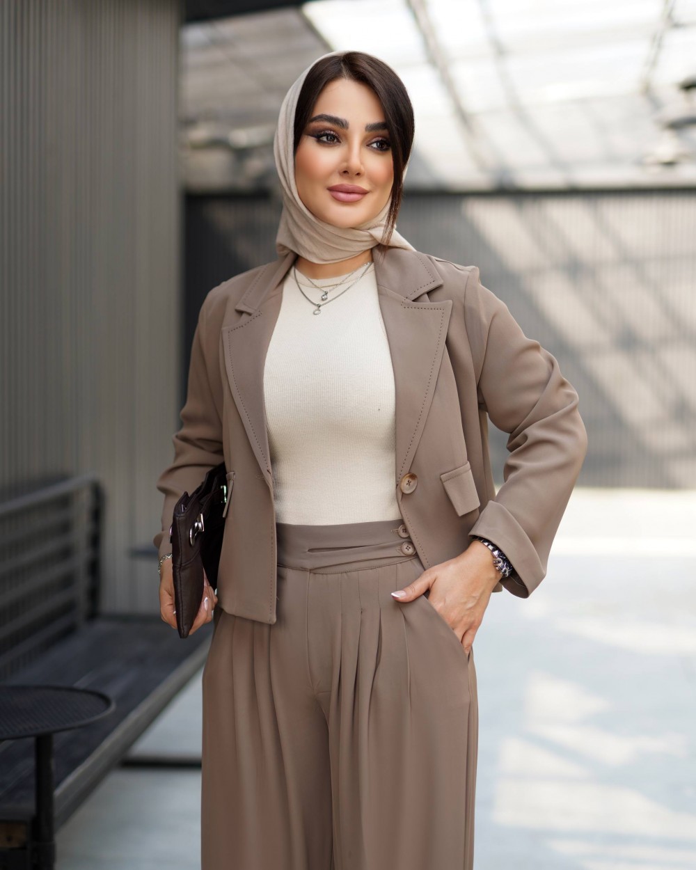 کت و شلوار زنانه مدل مرگان کد 1433 (ضمانت اصالت)